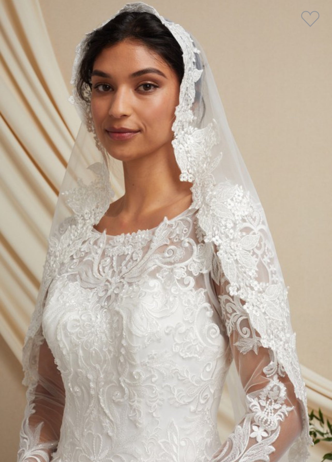 Full-Length Bridal Veil
